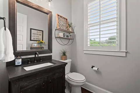 668 Bit Oluck Dr, Suwanee, GA 30024 photo 24