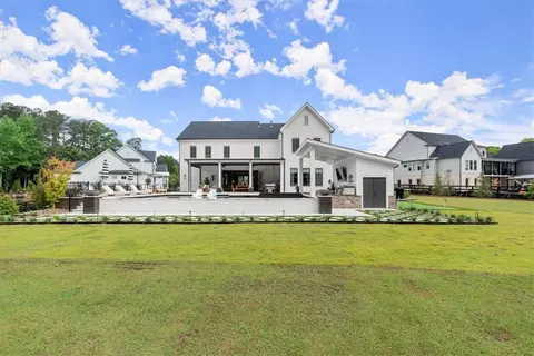 668 Bit Oluck Dr, Suwanee, GA 30024 photo 76