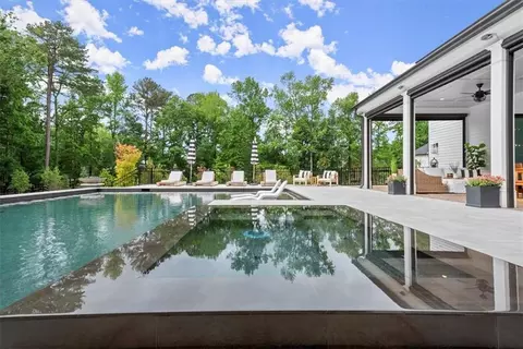 668 Bit Oluck Dr, Suwanee, GA 30024 photo 82