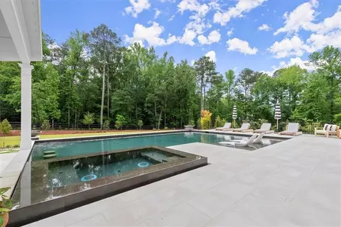 668 Bit Oluck Dr, Suwanee, GA 30024 photo 81