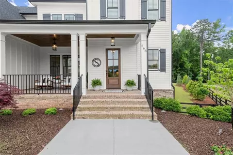 668 Bit Oluck Dr, Suwanee, GA 30024 photo 7