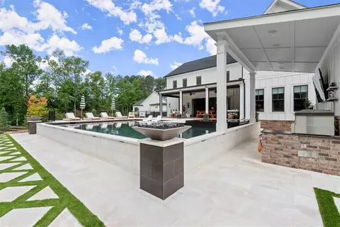 668 Bit Oluck Dr, Suwanee, GA 30024 photo 71