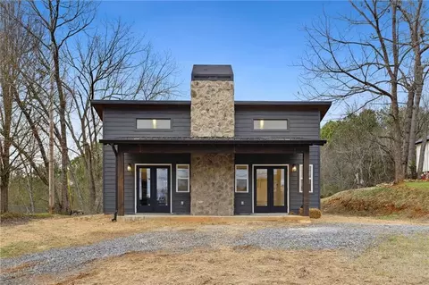 195 Main, Ducktown, TN 37326