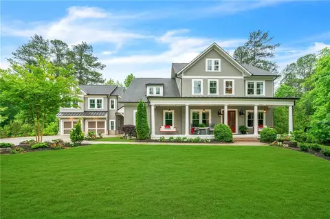 60 Cardinal Pt, Milton, GA 30004