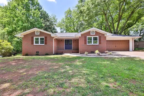 1591 Kings Rd, Marietta, GA 30062