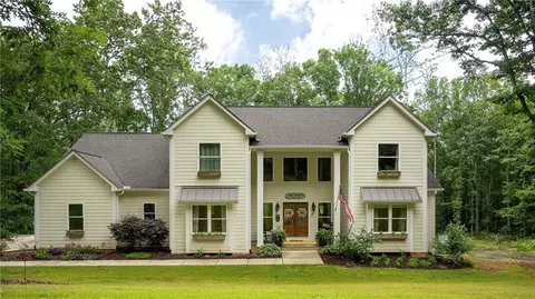 225 Elsberry Mountain Rd, Dallas, GA 30132