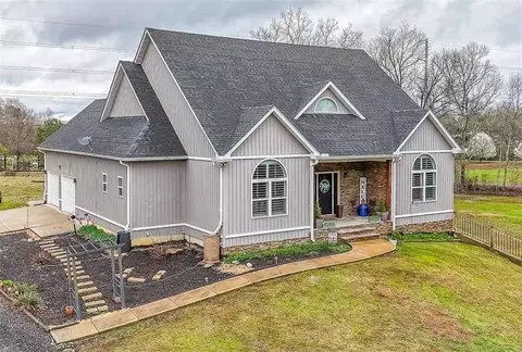 85 Wynn Loop SW, Cartersville, GA 30120