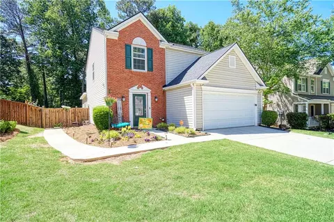 422 Registry Blf, Stone Mountain, GA 30087