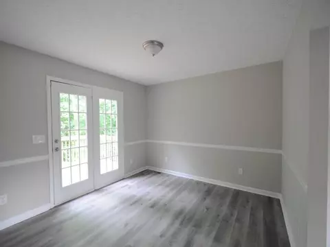 500 Freeman Dr, Covington, GA 30016 photo 7
