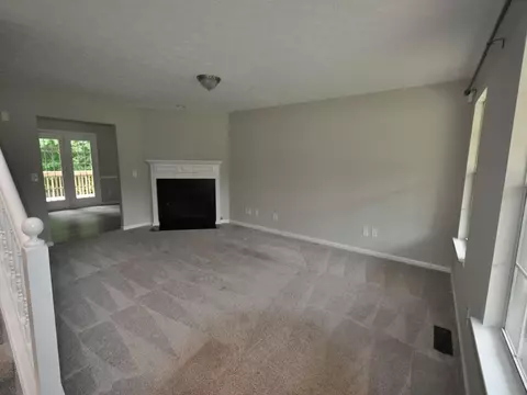 500 Freeman Dr, Covington, GA 30016 photo 3