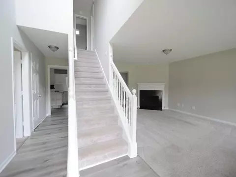 500 Freeman Dr, Covington, GA 30016 photo 2