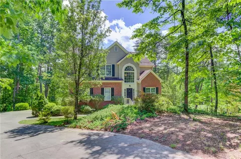 105 Pine Lake Dr, Cumming, GA 30040
