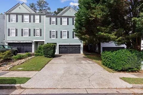 1108 Vintage Pointe Dr, Lawrenceville, GA 30044