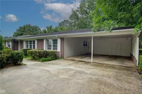 113 Valley Cir, Calhoun, GA 30701 photo 2