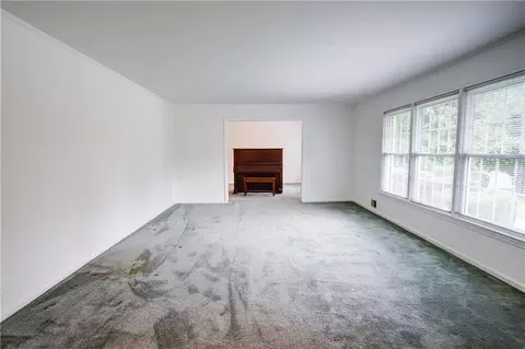 113 Valley Cir, Calhoun, GA 30701 photo 4