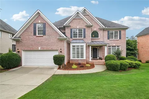 3682 Lake Edge Dr, Suwanee, GA 30024