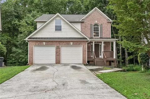 5095 Jackson Brook Pl NW, Lilburn, GA 30047