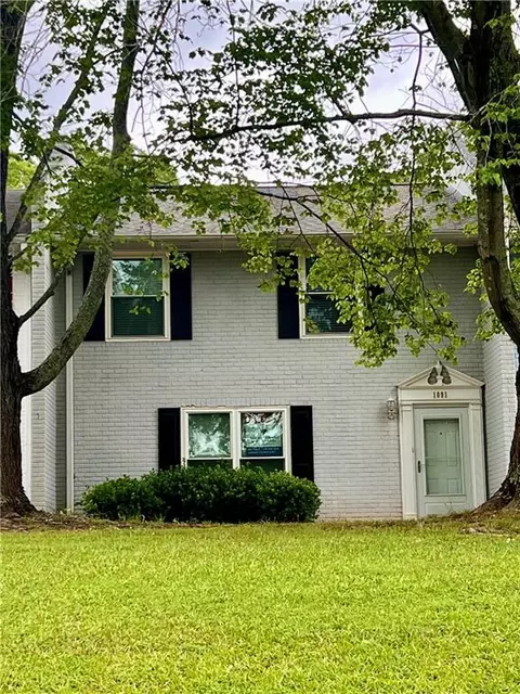 1091 Eastview Cir #5, Conyers, GA 30012