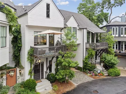 260 Colebrook St NE, Atlanta, GA 30307