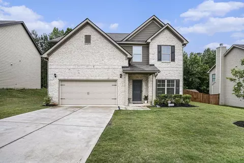 3032 Newbury Ln, Ellenwood, GA 30294