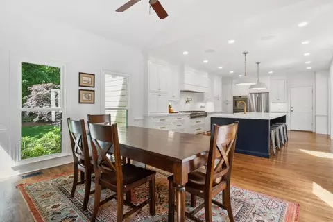 545 Ebley Pl, Alpharetta, GA 30022 photo 9
