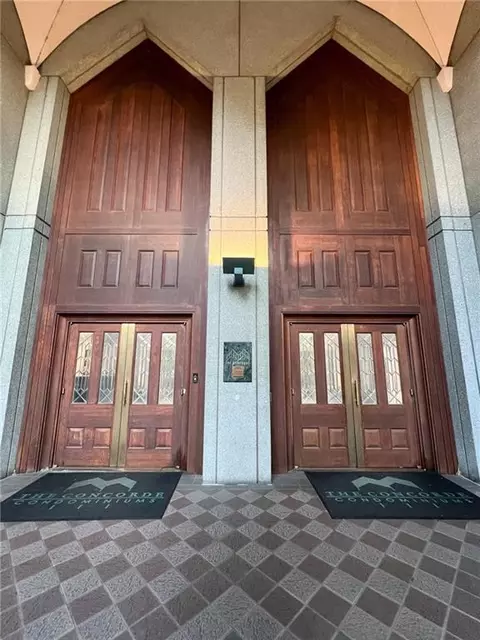2870 Pharr Court South NW #1009, Atlanta, GA 30305