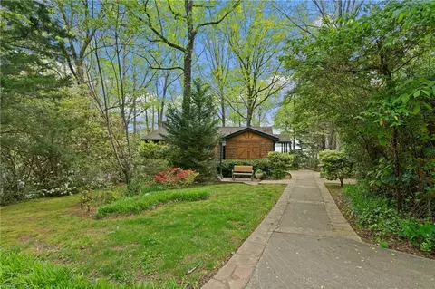 5315 Pine Cir, Cumming, GA 30040