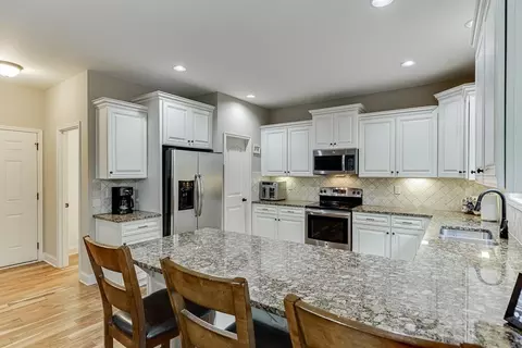 5582 Leaf Ridge Ln, Buford, GA 30518 photo 16