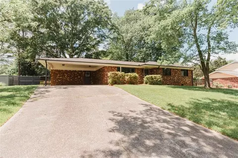 3168 Delhi Dr, Powder Springs, GA 30127