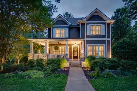 3349 Harris Dr, College Park, GA 30337