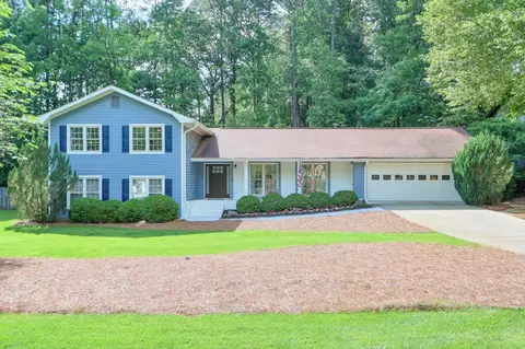 412 Greenfield Ct, Marietta, GA 30068