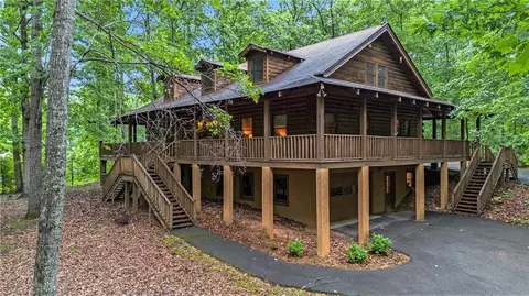 1954 Britt Dr, Snellville, GA 30078