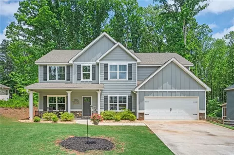 512 Clinton Dr, Temple, GA 30179