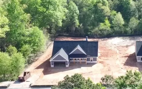 181 White Oak Way, Monroe, GA 30655
