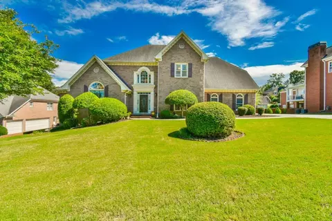 4286 Burgomeister Pl, Snellville, GA 30039