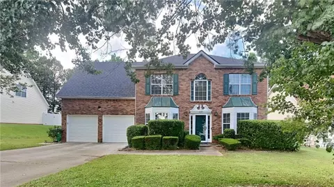 5353 Winding Glen Dr, Lithonia, GA 30038