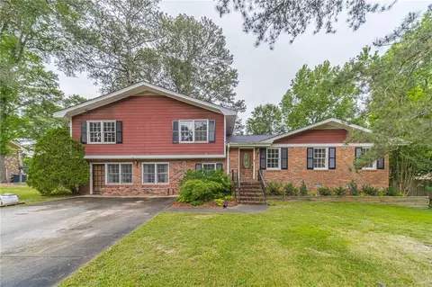 2226 Rhett Ct, Lawrenceville, GA 30044