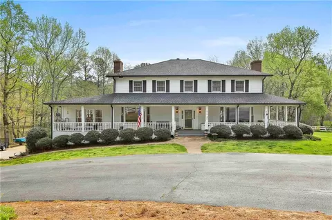253 Wright Rd, Temple, GA 30179