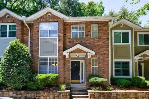 528 Woodbridge Hollow Ct NE, Atlanta, GA 30306