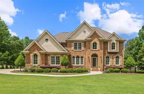 1428 River Haven Dr, Lawrenceville, GA 30045