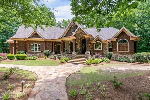 518 St Ives Walk, Monroe, GA 30655