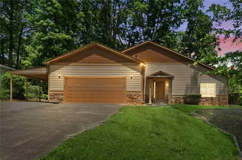 1212 Wade Green Cir NW, Acworth, GA 30102