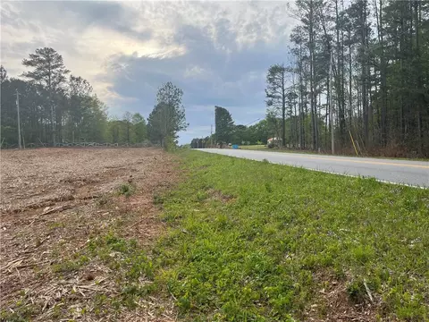 384 Turner Cir, Mcdonough, GA 30252