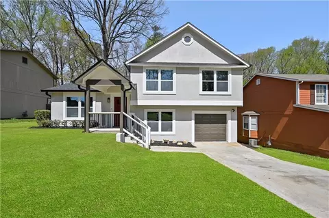 2088 Glenwood Downs Dr, Decatur, GA 30035