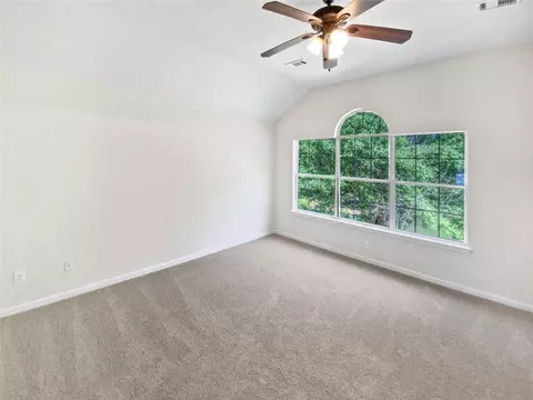 3947 Oak Glenn Dr, Duluth, GA 30096 photo 3