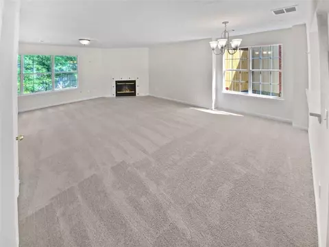 3947 Oak Glenn Dr, Duluth, GA 30096 photo 4