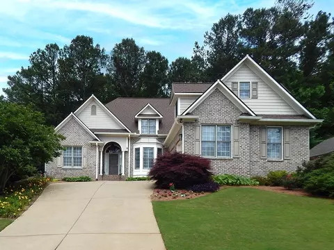 76 Misty View Ln, Acworth, GA 30101