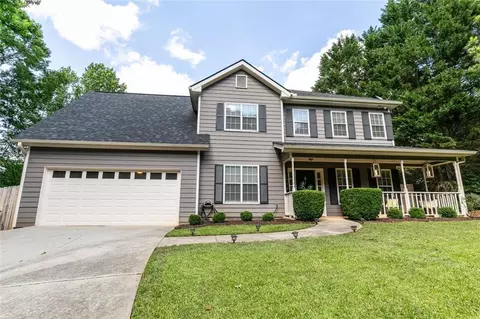 514 Stephens Point Dr, Lawrenceville, GA 30045
