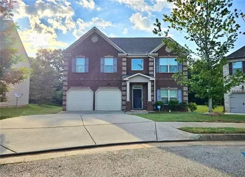 339 Bandelier Cir, Hampton, GA 30228