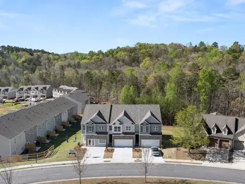 502 Stoneybrook Dr, Dahlonega, GA 30533